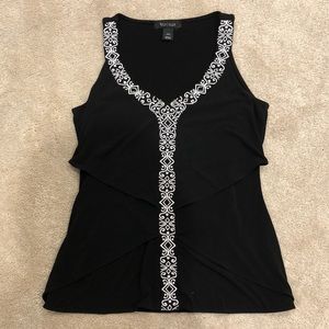 EUC WHBM Embroidered Tiered Sleeveless Top